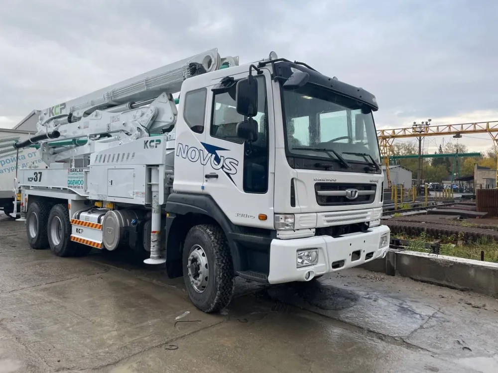 Аренда Автобетононасос KCP 37ZX5170 Daewoo Novus (2022 г)